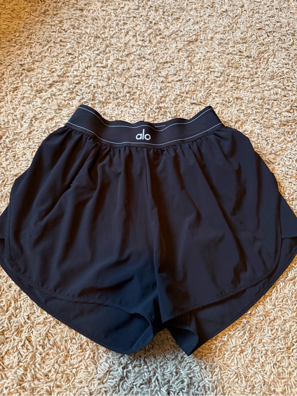 ALO match point shorts